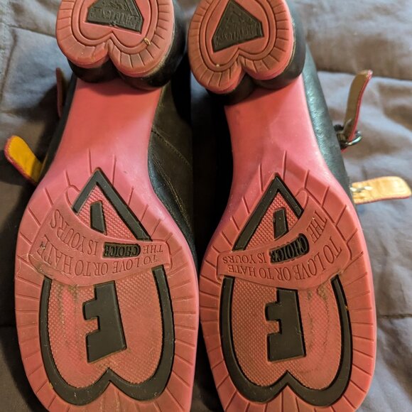 John Fluevog Margie double strap with drill pink and black heart heel - Picture 3 of 5